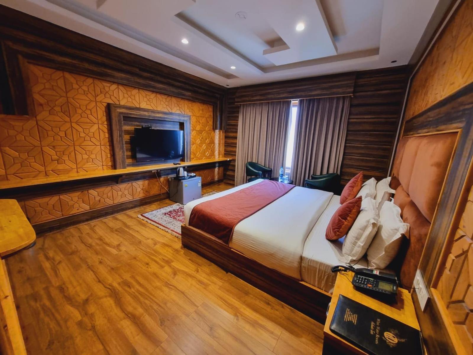 White Water Resorts ปาฮาลกัม ภายนอก รูปภาพ